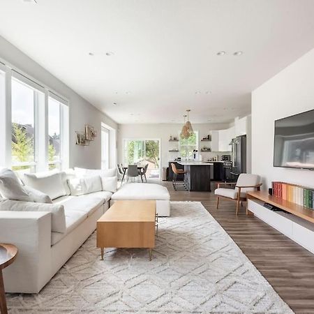 Comfy Family Home, Walkable Neighborhood + Patio! Portland Luaran gambar